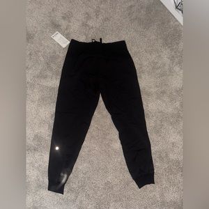 lululemon full length mid rise dance studio jogger